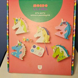 Mondo Llama arty party unicorn painting kit